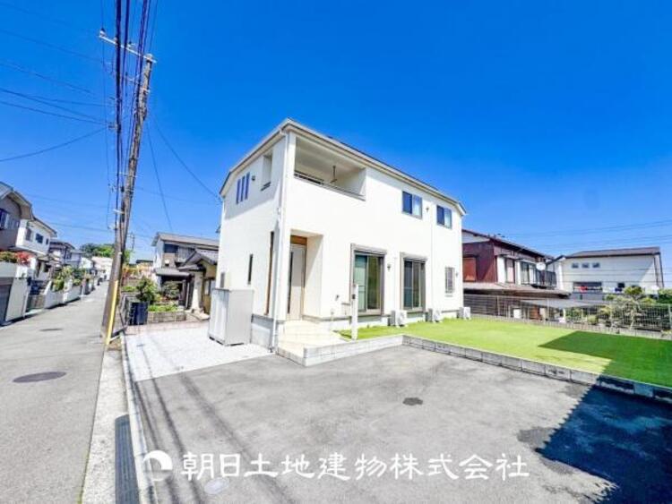 外観 【外観写真】表現された空間はたくさんの光を浴び、風を感じ、暮らしの時間を豊かにしてくれます。