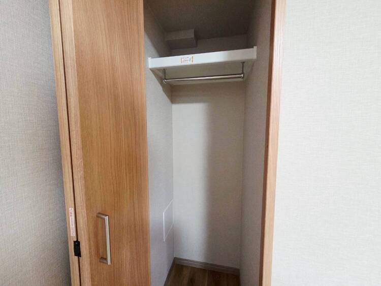その他 収納スペースが付いていて、お部屋を広く使っていただけます。