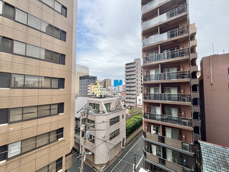 その他 眺望や窓からの景色が良いと、家で過ごす時間も快適です。
