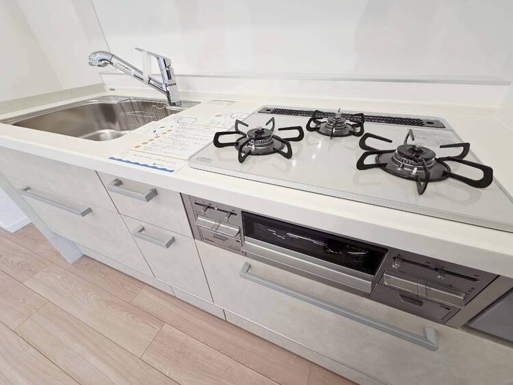 その他 開放感のあるキッチンスペース。調理をしながら、会話も弾みそうですね。