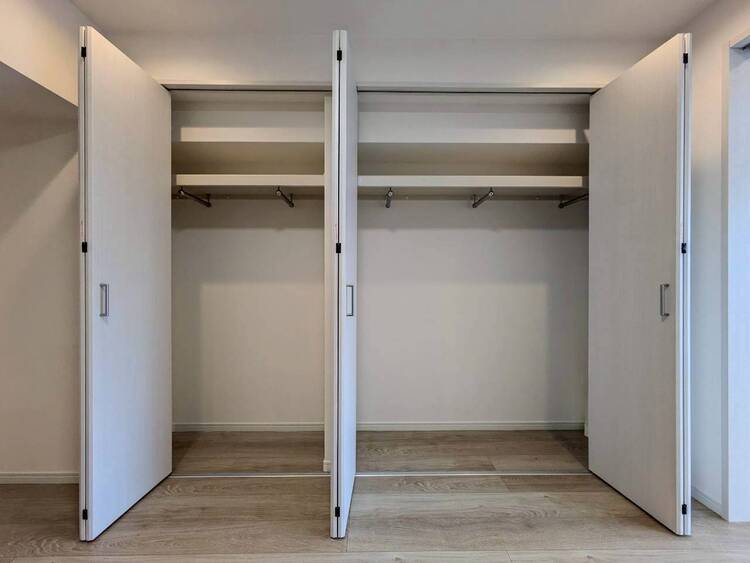 その他 収納スペースが付いていて、お部屋を広く使っていただけます。