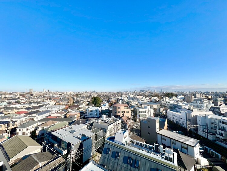 その他 眺望や窓からの景色が良いと、家で過ごす時間も快適です。