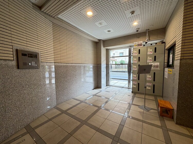 その他 館内は静寂な中が保たれており、管理が行き届いている印象を受けました。