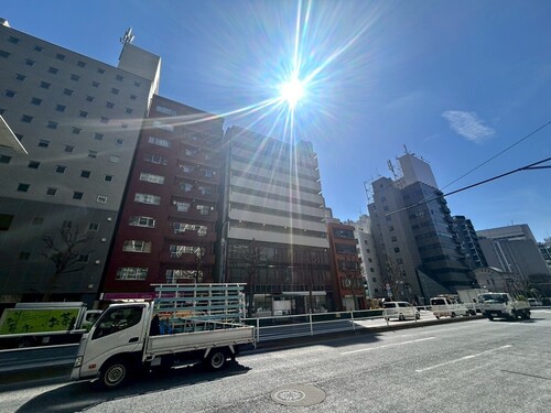 ニューローレルマンションの物件画像