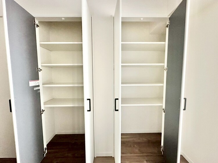 収納 収納スペースが付いていて、お部屋を広く使っていただけます。