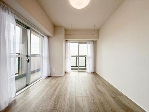 プロムナード仲町台3号棟の物件画像