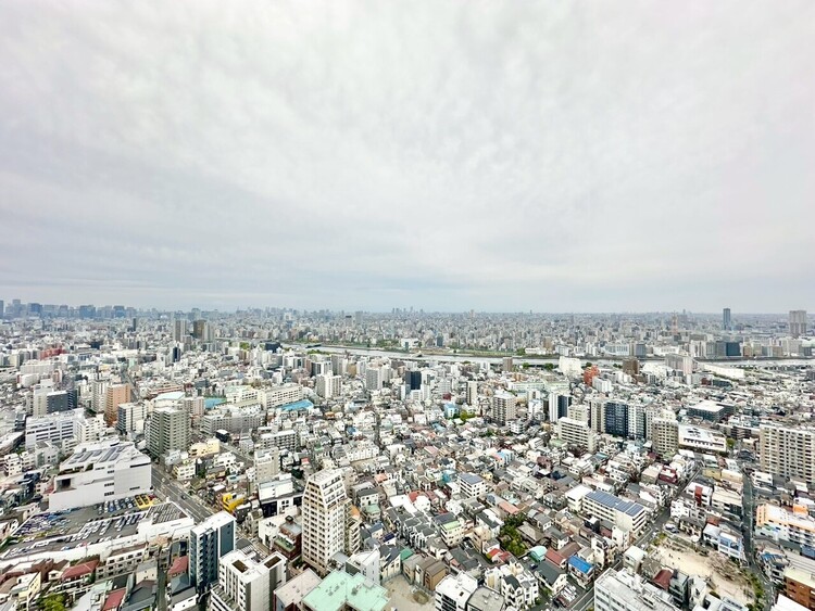 その他 眺望や窓からの景色が良いと、家で過ごす時間も快適です。