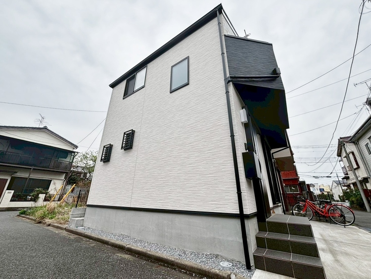 外観 ライフプランニングからローンまで、一貫してご説明させていただきます。お気軽にお問い合わせくださいませ。