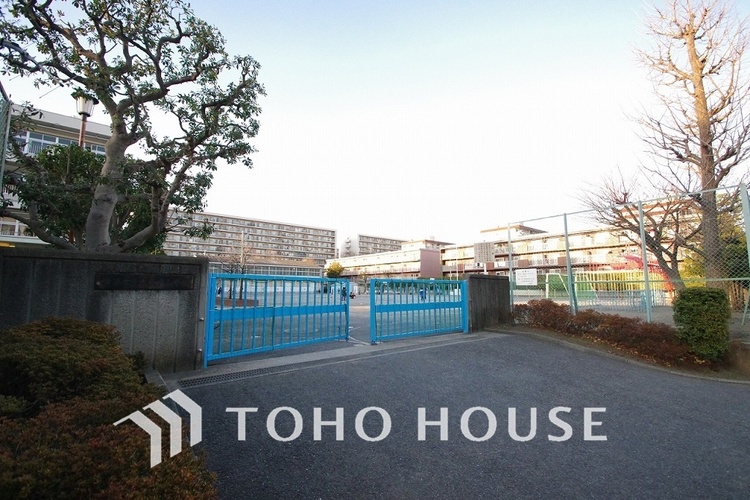 周辺 横浜市立大豆戸小学校　距離700ｍ