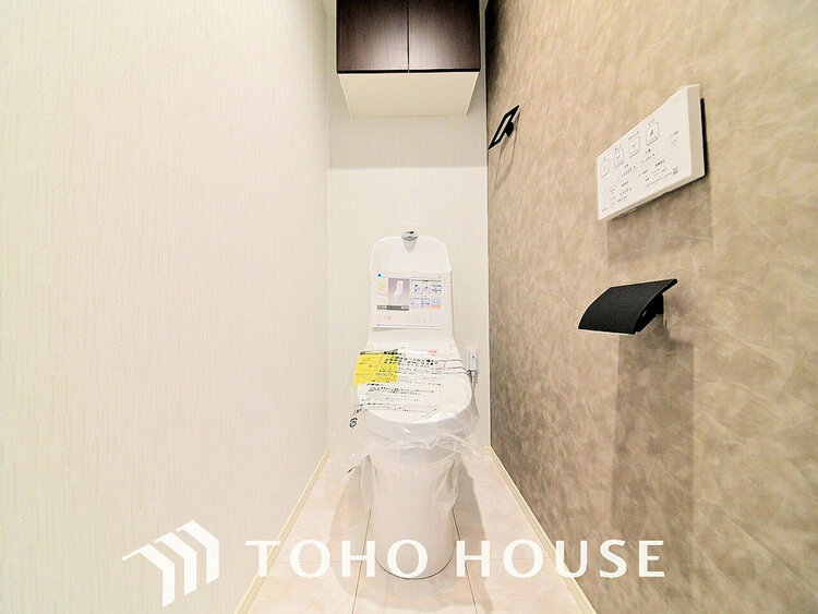 トイレ トイレには快適な温水洗浄便座付
