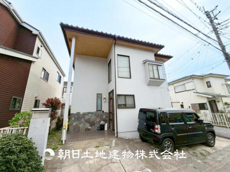 外観 【外観写真】当たり前の日常に、この開放感ある眺望と共に閑静な住宅街の季節感を演出する四季折々の変化を楽しめる心地よい場所となります。