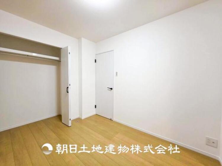 収納 【収納】シンプルかつ洗練されたデザインの収納スペース。