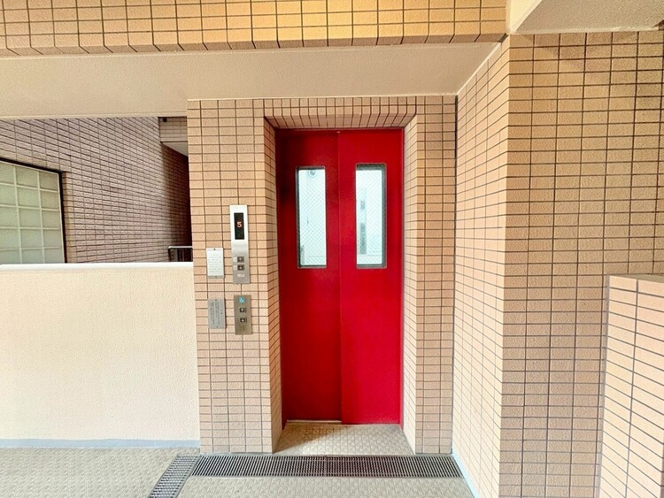 その他 エレベーターの管理も、きちんと行き届いてます。