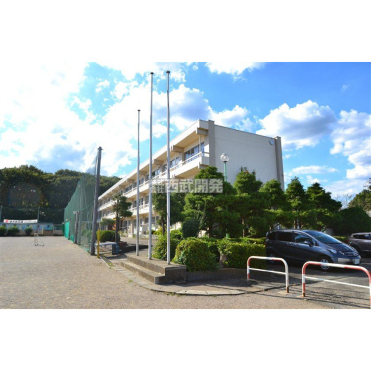 周辺 今宿小学校(約400m)