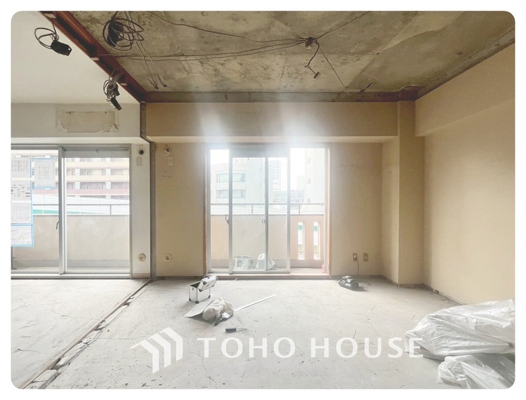 内装 現在改装中◆快適◆な暮らしに不可欠な収納スペース。快適さとともに思い出も詰まっていく。