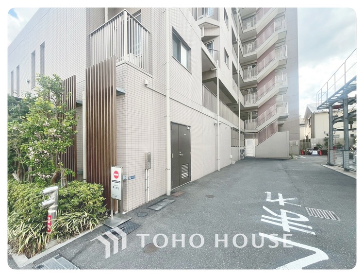 外観 【APPEARANCE】◆眩い◆光が燦々と入り、家族の笑顔を照らす。「いつまでも続いて」と願う夢のような毎日がここにある。