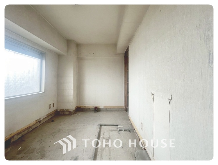 内装 現在改装中◆属毛離裏◆子は父を手本とし、母に愛育されて成長する。家族の深い繋がり。いつまでも大切にしたい。