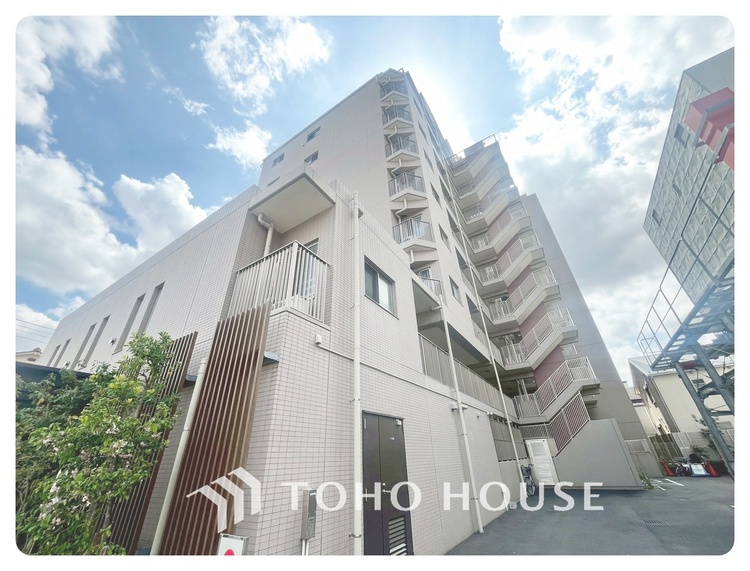 外観 【APPEARANCE】◆陽光◆が差し込む。この開放的な空間に家族の笑顔が集う。家族が一緒に過ごす空間は明るく、そして居心地よく。