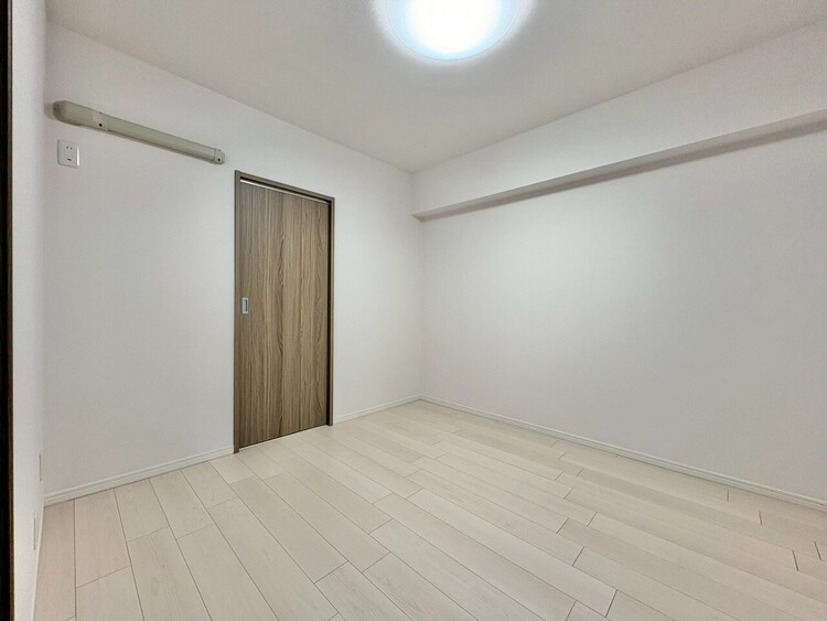 その他 清かで艶やかな時間をもたらしてくれる室内です。