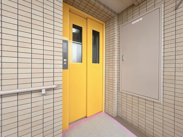 その他 エレベーター完備のため荷物が多くなっても安心。