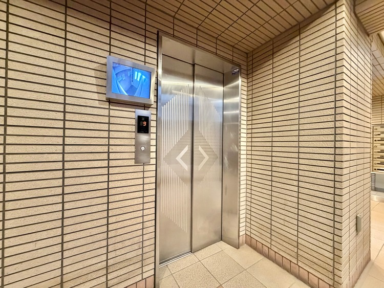 その他 エレベーター完備のため荷物が多くなっても安心。