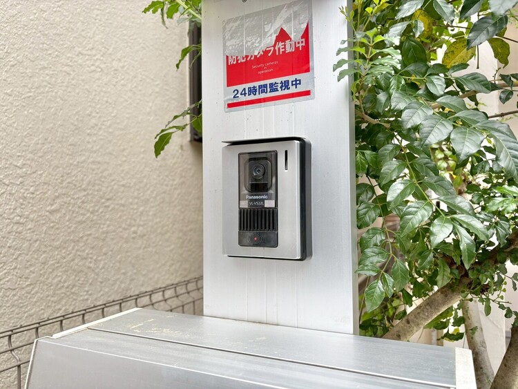 その他 誰が来てもわかる様にモニター付きインターホンを設置。