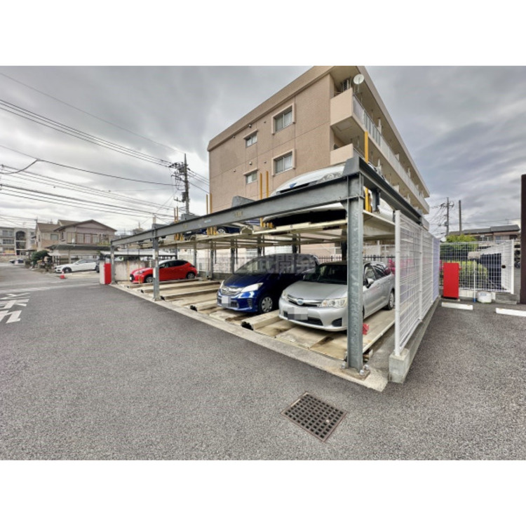 駐車場 令和8年4月12日現在　空きなし