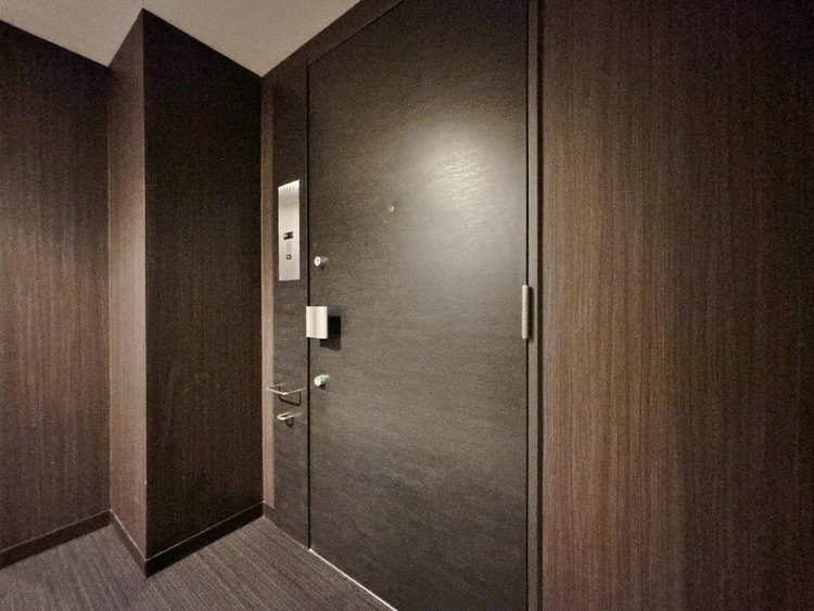 玄関 玄関を開ければ、そこは安らぎのご自宅。