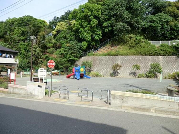周辺 駒岡堂ノ前公園　100ｍ
