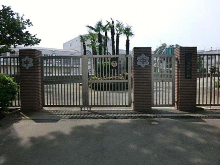 周辺 大田区立馬込中学校　800ｍ