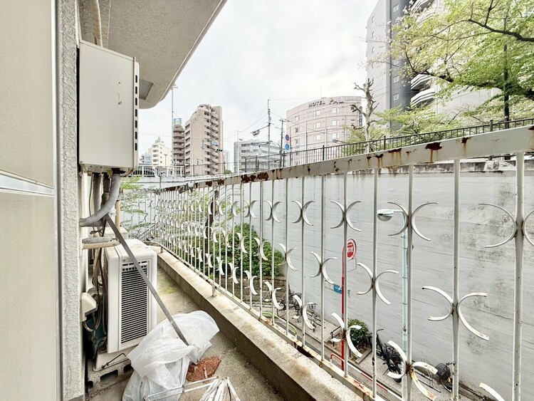 その他 朝の澄んだ空気や、夕方に吹く清々しい風を感じられるバルコニー。