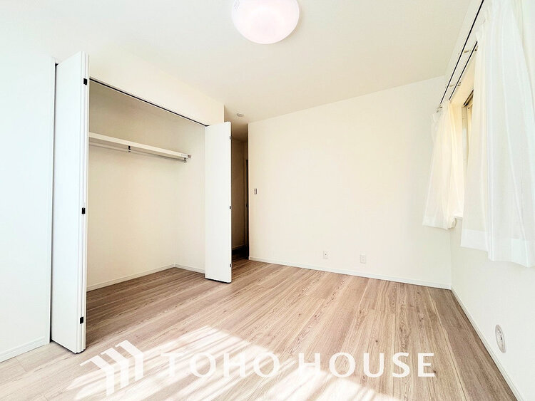 内装 家具の配置のし易い室内です。趣味の部屋としても充分な広さです