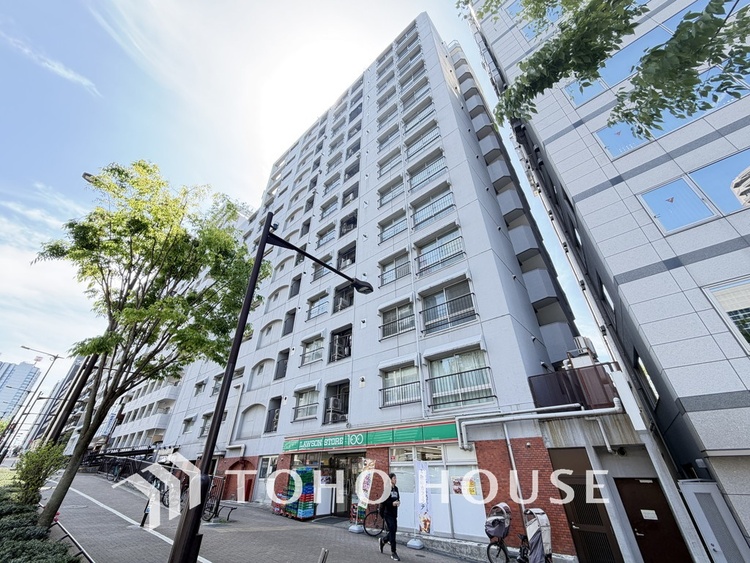 外観 〜複数路線・駅利用可能な好立地〜新宿近接の資産性あふれる住環境〜リフォーム済み〜