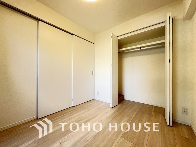 内装 1日の疲れを癒し、心地よく寛げるようゆったりとした広さをしています