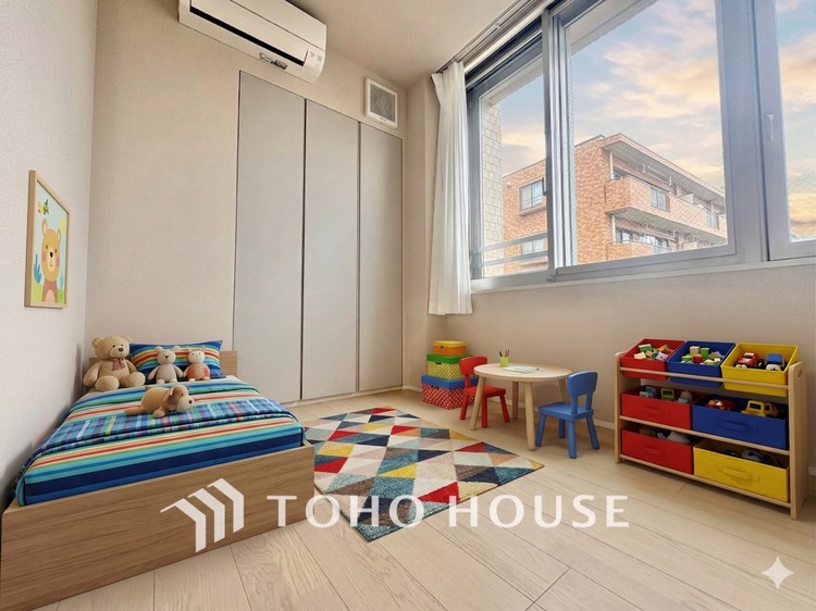 内装 ＊配置してある家具や小物はCGによるイメージ画像です。風の通り道。舞い込んでくる風が優しく躍り、室内に爽やかな空気を運んでくる。