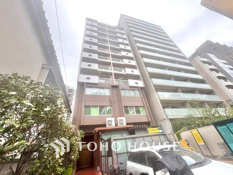 外観 漂う上質な空気感、マンションに入れば「おかえりなさい」と笑顔で迎えてくれるエントランス。最良の心配りを感じるマンションでした。