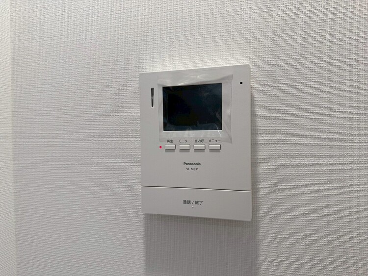その他 誰が来てもわかる様にモニター付きインターホンを設置。