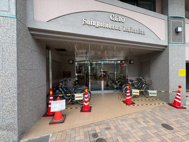 その他 上質感漂う玄関アプローチです。