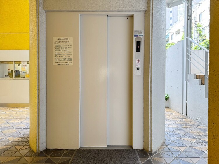 その他 エレベーター完備のため荷物が多くなっても安心。