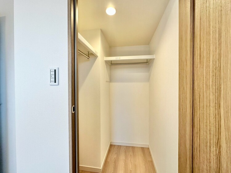 その他 家電やスーツケース、ストック品など何でも片付く嬉しい空間です。