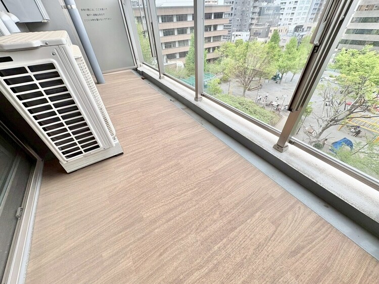 その他 朝の澄んだ空気や、夕方に吹く清々しい風を感じられるバルコニー。