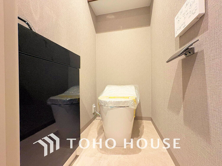 トイレ トイレには快適な温水洗浄便座付