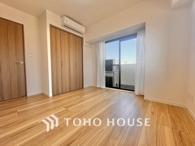 内装 ◆瀟洒な空間◆落ち着きのある彩が見事に調和させた瀟洒な空間を演出。ここに集まる家族の会話と笑顔が絶え間なく続く幸せな空間。