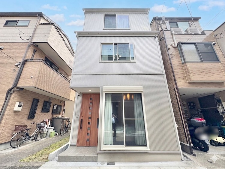 外観 資料には掲載していない情報が、現地にはたくさんあります。是非一度、現地をご確認ください。