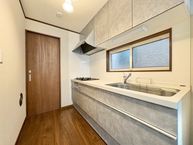 キッチン 洗練されたスタイリッシュなデザイン性と使いやすさを備えた仕様。