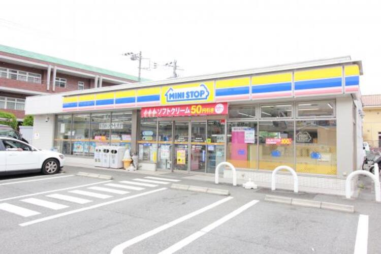 周辺 ミニストップ町田小山ヶ丘店まで約157ｍ