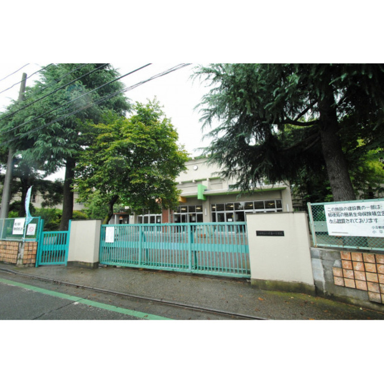 周辺 第一小学校(約1600m)