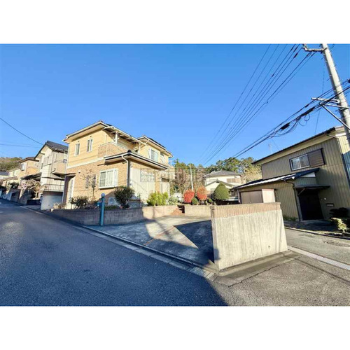 飯能市大字中山 中古一戸建ての物件画像