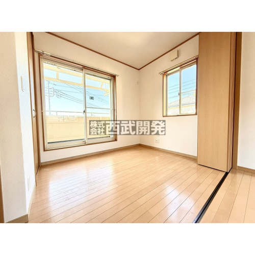 飯能市大字中山 中古一戸建ての物件画像