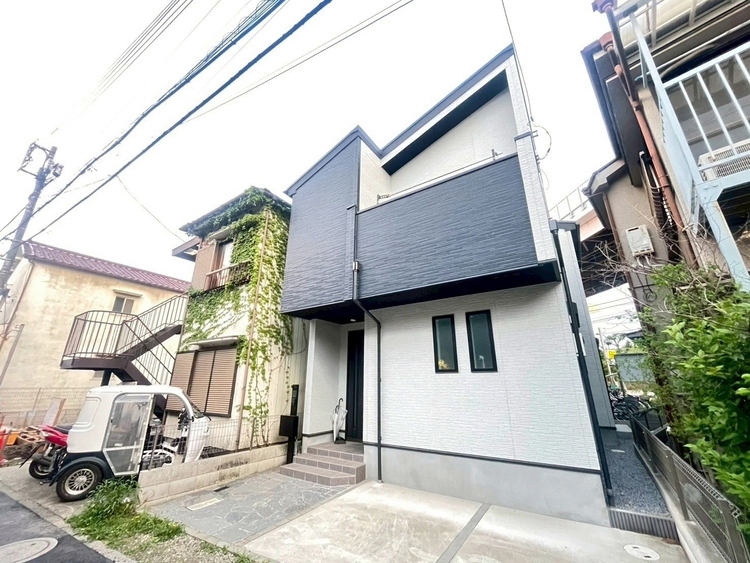 外観 ライフプランニングからローンまで、一貫してご説明させていただきます。お気軽にお問い合わせくださいませ。